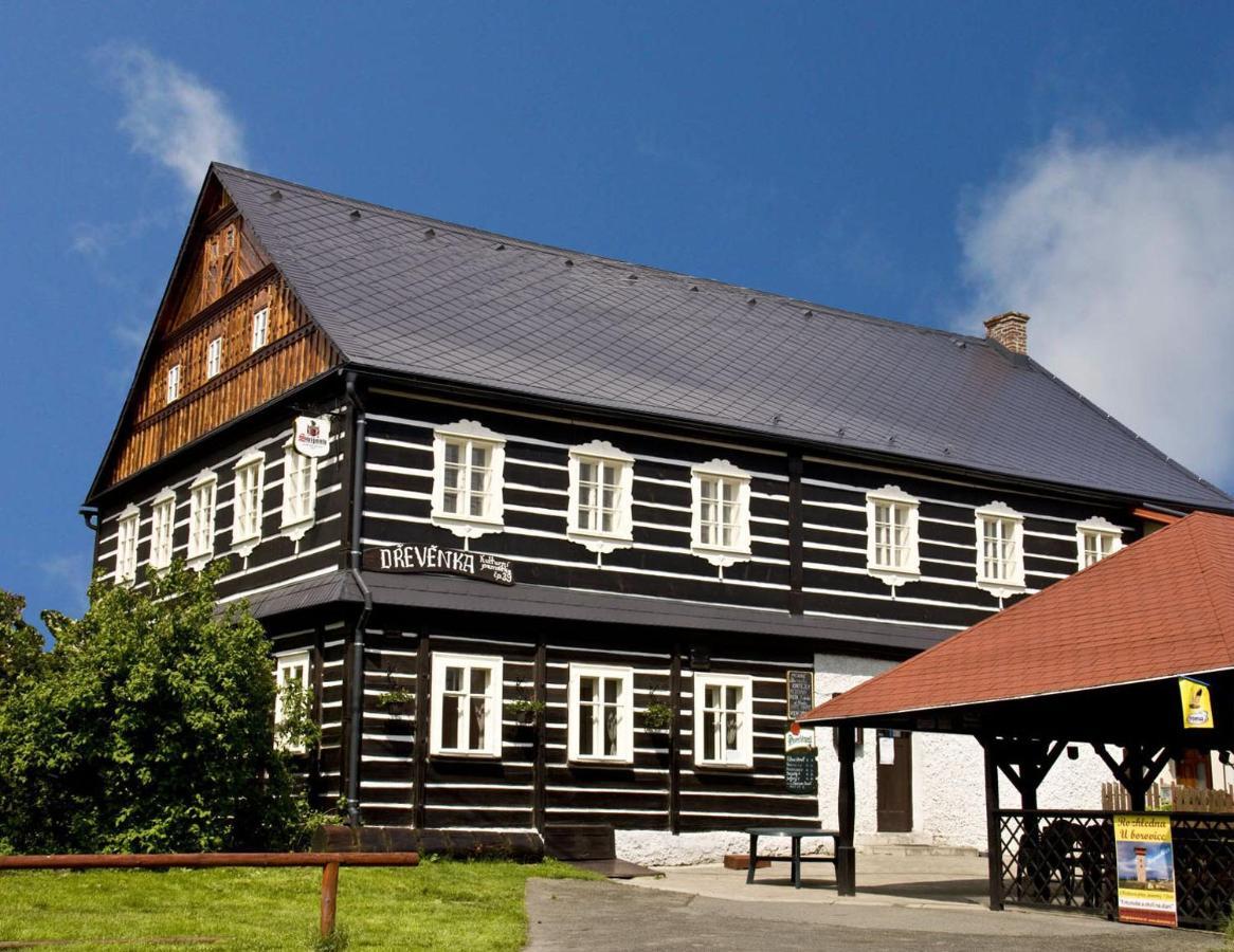 Rodinny Penzion Drevenka-Kulturni Pamatka Bozkovska Exteriör bild